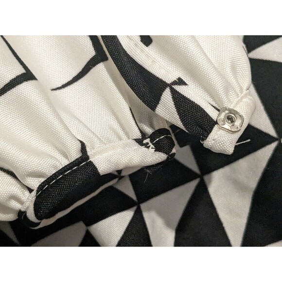 Vintage Judy Bond 70s Black White Crop Qiana Nylon Geo Print Blouse M B42 Disco - Picture 3 of 4